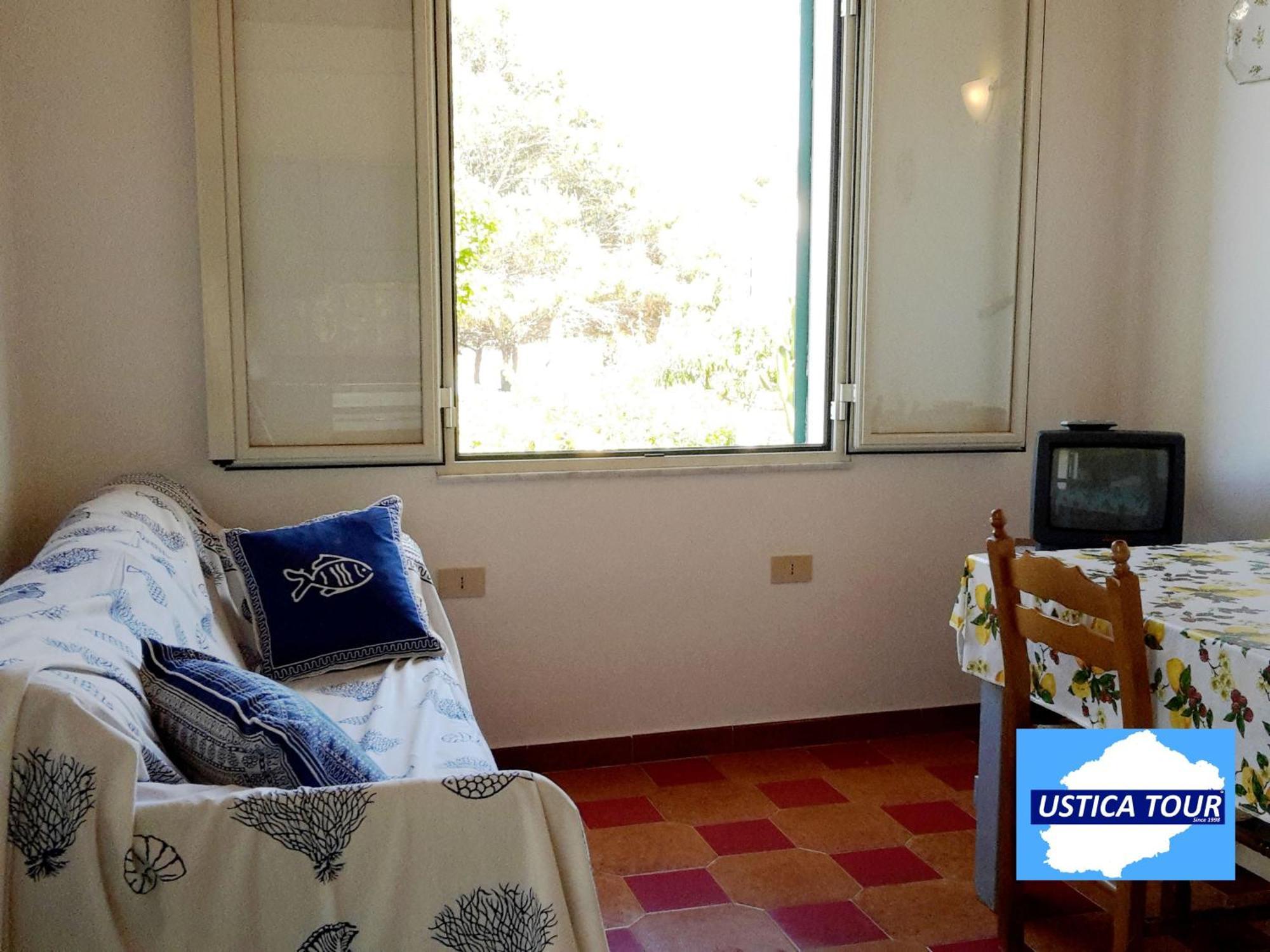Usticatour Apartments And Villas Isola di Ustica Room photo