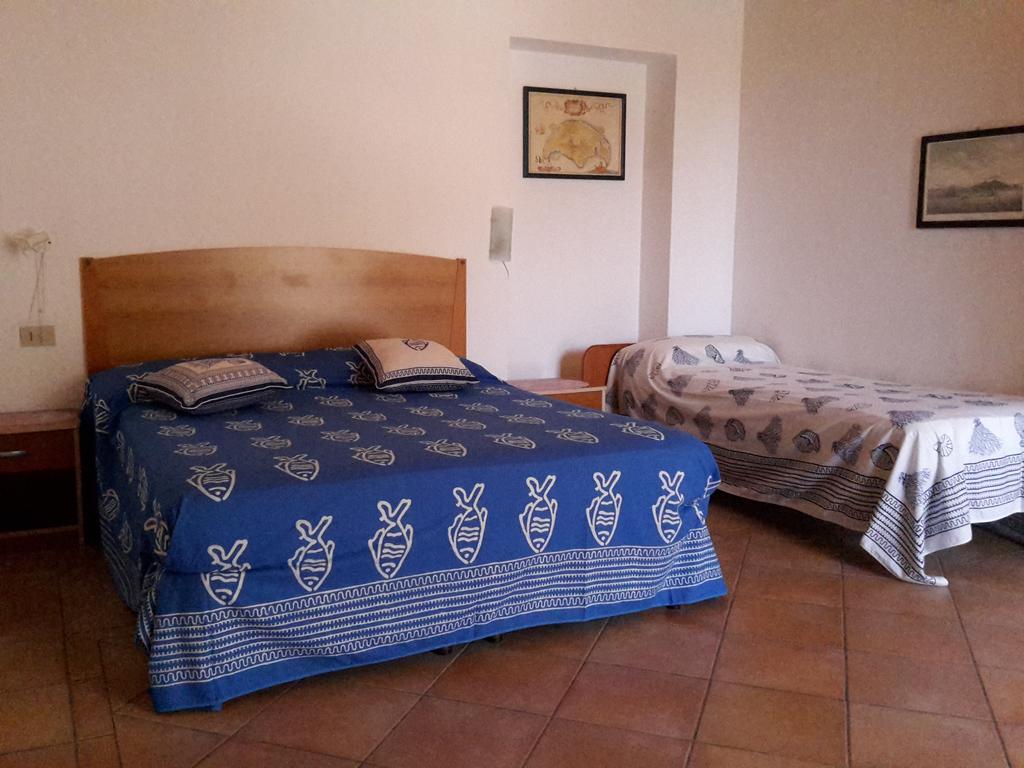 Usticatour Apartments And Villas Isola di Ustica Exterior photo